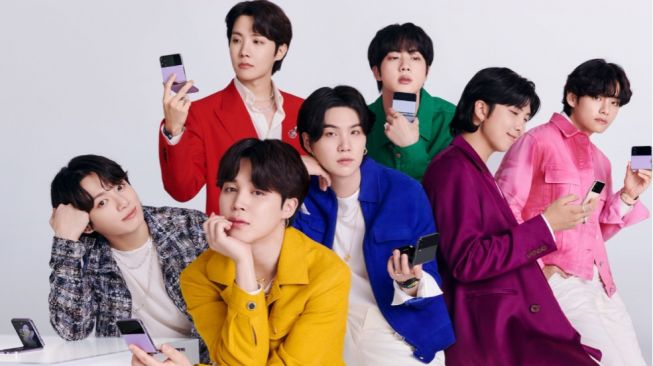 BTS Muncul di Event Spesial Samsung, Times Square Dihiasi Warna Ungu