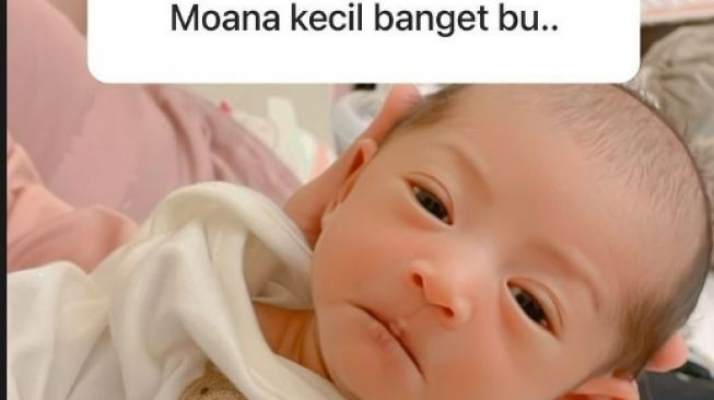 Ria Ricis sakit hati Baby Moana dibilang kecil - (Instagram/@riaricis1795)