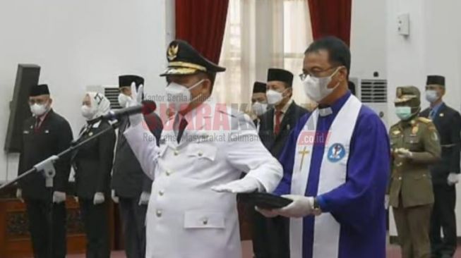 Tok! Melkianus Resmi Dilantik Jadi Wakil Bupati Sintang, Ini Pesan Gubernur Kalbar Sutarmidji