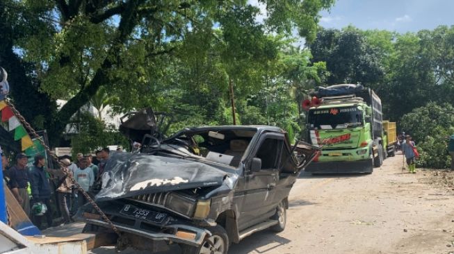 Dua Korban Kecelakaan Maut di Jalur Tengkorak Cianjur-Sukabumi Kritis karena Terpental Beberapa Meter