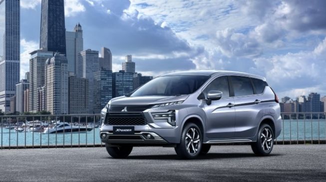 Kupas Tuntas Mitsubishi Xpander Cross Facelift 2022: Fitur, Performa, dan Harganya Bikin Penasaran