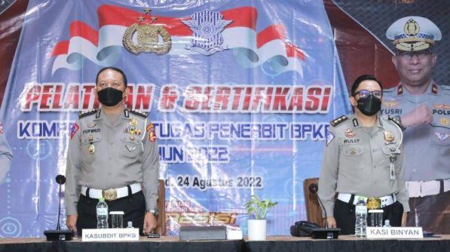 Percepat Layanan Penerbitan BPKB, Korlantas Beri Pelatihan dan Sertifikasi Terhadap 44 Petugas di Seluruh Polda