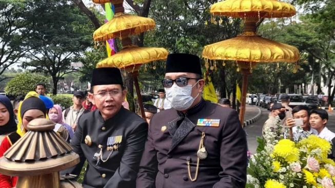 Hadir di HUT Kabupaten Bekasi ke-72, Ridwan Kamil: Jangan Lupa Bahagia dan Semangat Terus