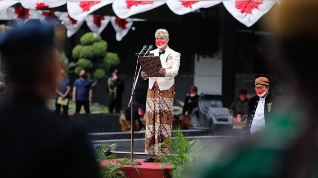 Ganjar Pamerkan Rentetan Peningkatan Ekonomi di Peringatan HUT Jateng ke-72