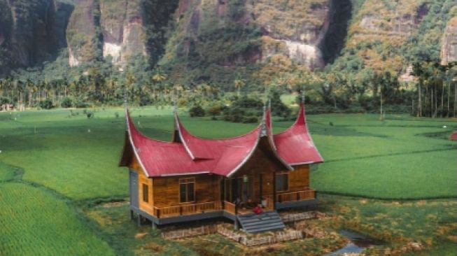 Lembah Harau Wisata Alam Sumatera Barat Di Antara Tebing Indah Menjulang