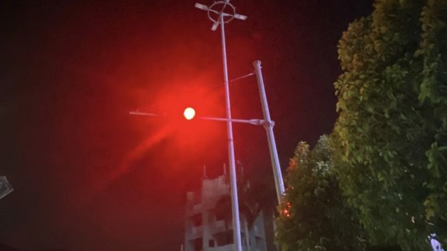 Jalanan di Kebon Jeruk Mendadak Gelap Akibat Lampu Penerangan Mati, Warga : Sejak Kemarin