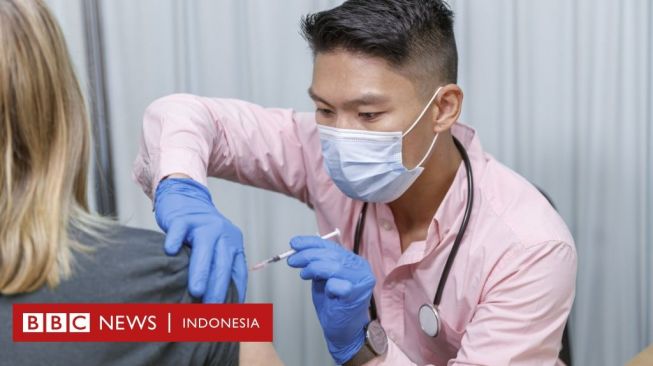 Inggris Negara Pertama yang Menyepakati Vaksin dengan Fungsi Ganda