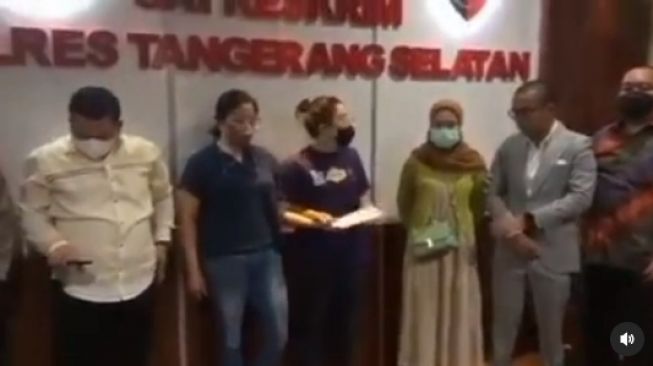 Lewat Akun Barunya, Mariana Ahong Minta Maaf dan Akui Idap Kleptomania: Penyakit Ini Sering Kumat dan Menyusahkan