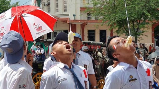 Semarakkan HUT Ke-77 RI, Hamzah Batik Gelar Lomba Agustusan di Malioboro Bareng Pengunjung