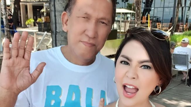 Adik Meninggal, Tessa Kaunang Ingat Momen Menegangkan saat Akan Digerebek: Tolong Aku