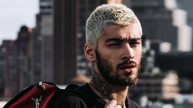 7 Fakta Zayn Malik, Trending Setelah Unggah Video Menyanyikan Lagu Night Changes