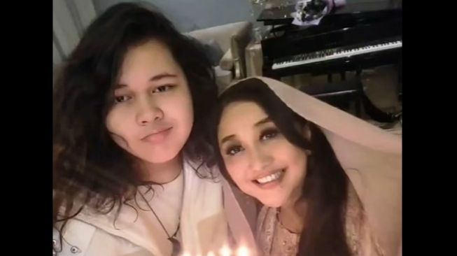  Potret ultah Paramitha Rusady (Instagram/@paramitha118real)