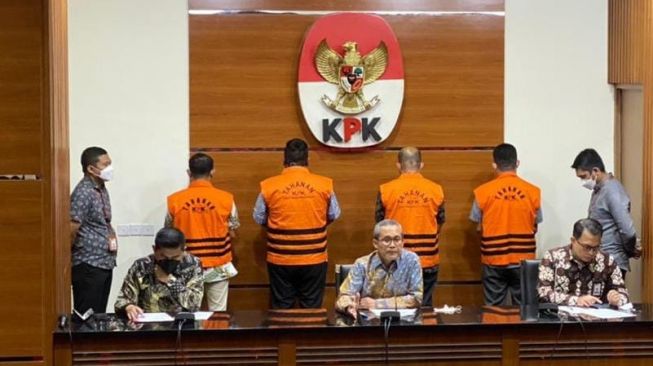 KPK Tetapkan Lima Tersangka Kasus Suap Terkait Pemeriksaan Laporan Keuangan Pemprov Sulsel