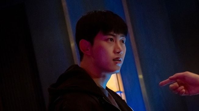 Potret Taecyeon 2PM di Blind (Instagram/@tvn_drama)