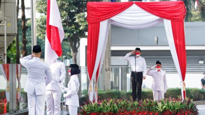 Hari Kemerdekaan Republik Indonesia dan UMKM Nasional Menjadi Bagian Perayaan HUT ke-65 Astra