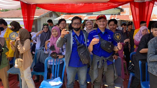 Bayangkan, ada 1.000 seribu cangkir teh mangrove dihabiskan bersama dalam acara seru menyambut HUT ke-77 RI bersama Yamaha [Yamaha Territory VI].