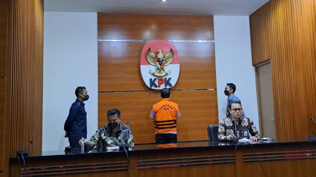 KPK Kembali Tetapkan Tersangka Eks Walkot Cimahi Ajay M Priatna dalam Kasus Suap Rp500 Juta kepada Eks Penyidik Robin