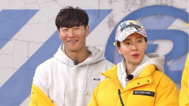 Meresahkan Publik, Kabar Palsu Pernikahan Song Ji Hyo dan Kim Jong Kook Mulai Beredar