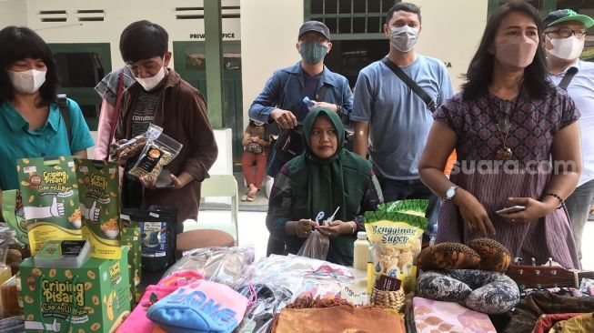 FOTO: 250 Peserta Banjiri Kelas UMKM Keliling dalam Gelaran Pasar Lokal Suara UMKM di Surakarta