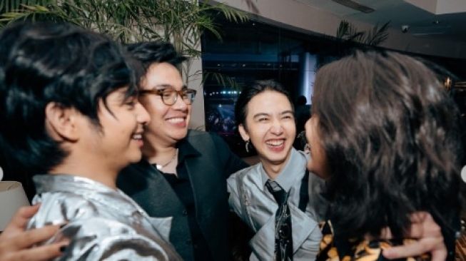 Duo Most Wanted Boy di Pesta Komplotan, 5 Potret Gala Premiere Mencuri Raden Saleh