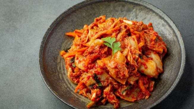 Jadi Menu Wajib Masyarakat Korea, Ini 5 Manfaat Kimchi Bagi Kesehatan