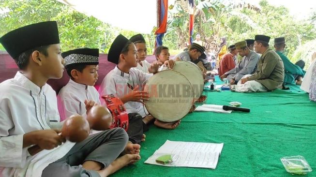 Merawat Budaya Zikir Nazam di Kabupaten Sambas Agar Tetap Kekal