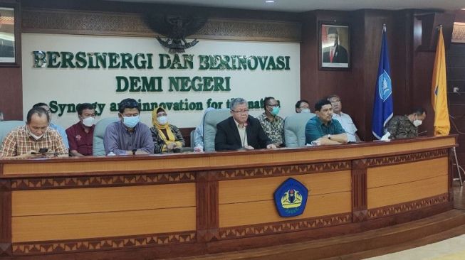 Unila Beri Bantuan Hukum ke Rektor Karomani yang Jadi Tersangka Suap