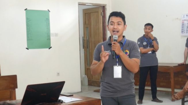 Menangkan Peluang Melalui Public Speaking, Pemuda Karangwuluh Siap Bersaing