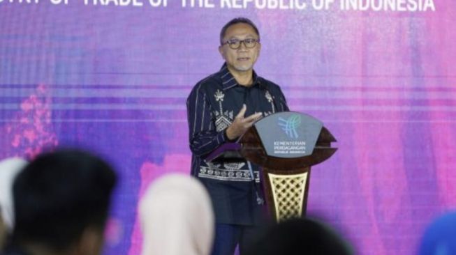 Road to JMFW 2023 Fashion Show & Dialog, Mendag Zulkifli Hasan: Kuasai Pasar Global dengan Kearifan Lokal