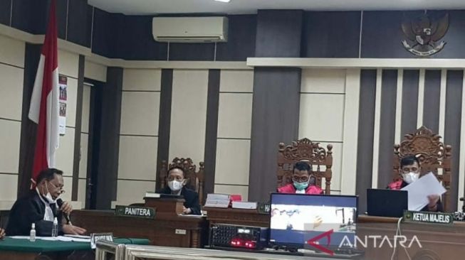 Terima Suap Hingga Rp830 Juta, Dua Dosen UIN Walisongo Semarang Diadili di Pengadilan Tipikor