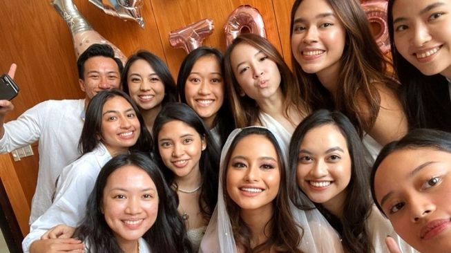 Momen Bridal Shower Amanda Khairunnisa (Instagram/@akhairunnisa)