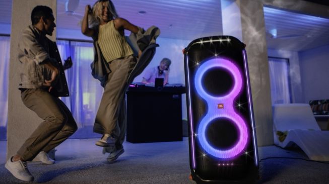 JBL PartyBox 710. [JBL] 