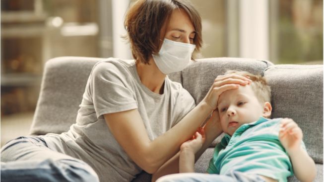 perbedaan flu tomat dan covid-19 (Pexels)