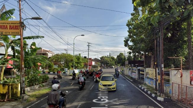 Jalan Gambiran Dibuat Satu Arah, Nekat Parkir di Tepi Jalan Siap-siap Kena Tilang