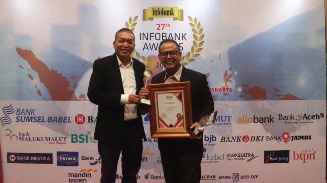 Ungguli Bank Lain, Bank DKI Raih Tiga Penghargaan Infobank Award