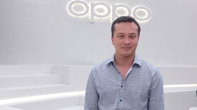 Nicholas Saputra Salah Tingkah Ditanya Seputar Ketampanannya