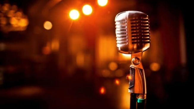 Arti Open Mic? Istilah yang Digunakan Dalam Dunia Stand Up Comedy