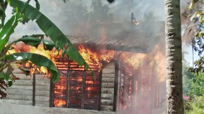 Kebakaran Rumah di Padangsidimpuan Tewaskan Seorang Nenek, Begini Kronologinya