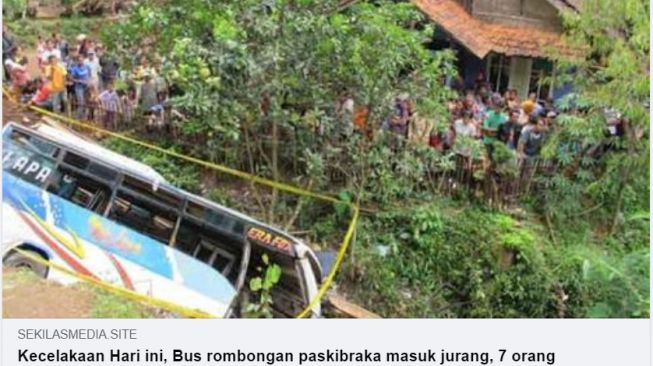 Postingan Facebook soal kecelakaan bus yang klaim bawa rombongan paskibraka (Facebook/ Habil Muqni).