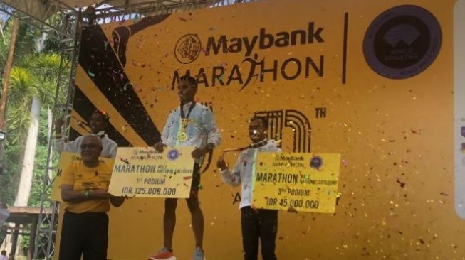 Rikki Simbolon Juara Marathon Nasional di Bali