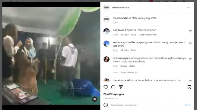 Seorang Istri Labrak Suaminya yang Asik Joget sama Biduan, Warganet: Belum Siap Menikah