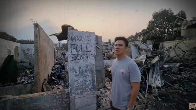 VIDEO Warga Semprot Baim Wong soal Kebakaran Simprug, Bikin Konten Tapi Tak Bantu