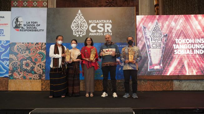 Kembali Torehkan Prestasi, Semen Gresik Raih Penghargaan Bergengsi Nusantara CSR Awards 2022