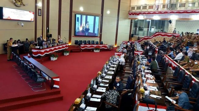 Sidang Paripurna Molor, Aulia Rachman Tegur Anggota DPRD Medan