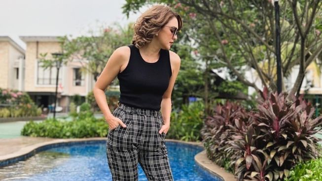 Potret Donna Agnesia usai Diet Tak Makan Nasi (Instagram/@dagnesia)