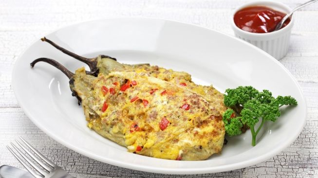 Sajian tortang talong, omelet khas FIlipina (Envato Elements)