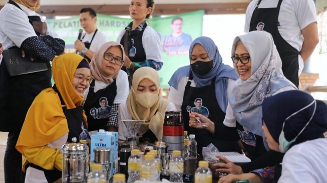 UMKM Emak-emak for Sandi Depok Bantu Masyarakat Tingkatkan Perekonomian Lewat Pelatihan Olahan Kopi