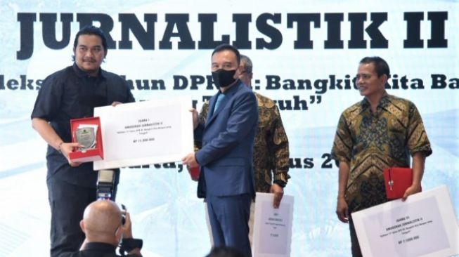 Sufmi Dasco: Anugerah Karya Jurnalistik Wartawan Parlemen Harus Dilaksanakan Secara Berkelanjutan