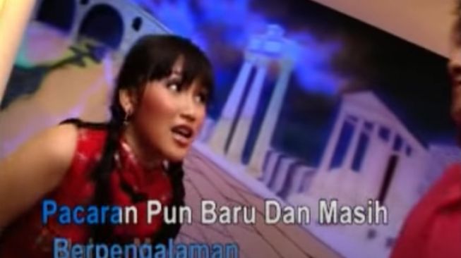 Daftar Lagu Dangdut yang Viral di TikTok (YouTube/Akurama Records)