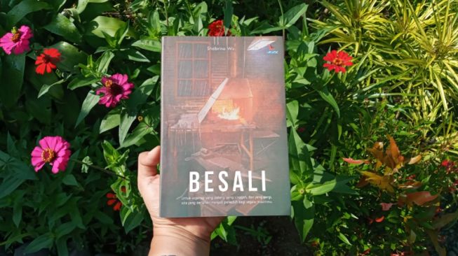 Menyusuri Percik Drama Keluarga Hingga Asmara dalam Novel 'Besali'